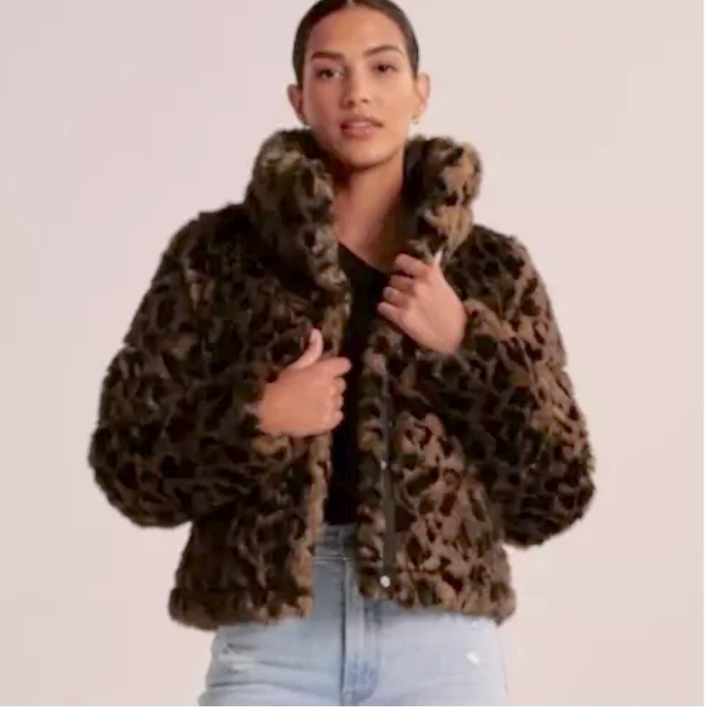 Abercrombie & Fitch Brown Leopard Print Puffer Jacket